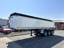 0 RLB Enterprises By Sonnex 28 Foot Civil Spec White