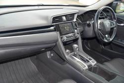 2019 Honda Civic VTi-L