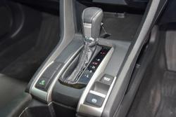 2019 Honda Civic VTi-L