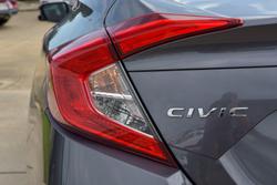 2019 Honda Civic VTi-L