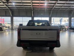 2025 LDV
Terron 9 Origin