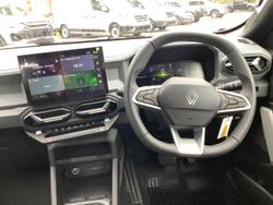 2025 Renault
Duster Evolution