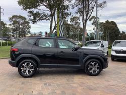 2025 Renault
Duster Evolution