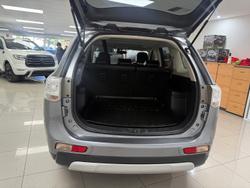 2014 Mitsubishi Outlander PHEV Aspire ZJ MY14.5 AWD Titanium
