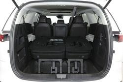 2022 Kia Carnival Platinum