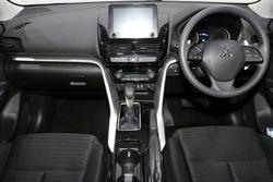 2024 Mitsubishi
Eclipse Cross ES