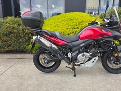 2016 Suzuki DL650 V-STROM Red