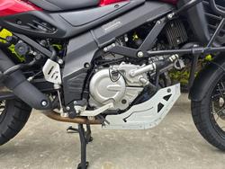 2016 Suzuki DL650 V-STROM Red