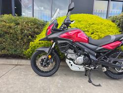 2016 Suzuki DL650 V-STROM Red
