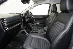2023 Ford
Everest Sport
