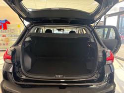 2024 Mitsubishi ASX ES