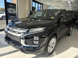 2024 Mitsubishi ASX ES