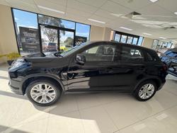 2024 Mitsubishi ASX ES