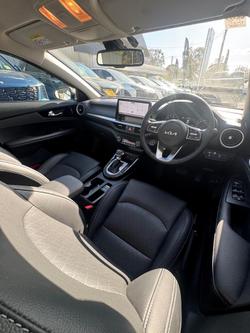 2023 Kia Cerato Sport+ BD MY23 Clear White