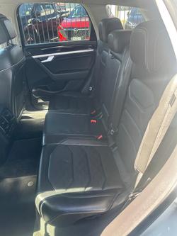 2019 Volkswagen Touareg 190TDI Launch Edition