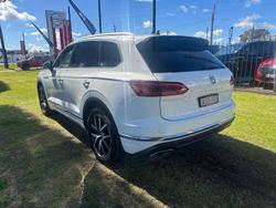 2019 Volkswagen
                Touareg 190TDI Launch Edition