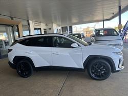 2025 HYUNDAI NX4 TUCSON NX4.V4 TUCSON ELITE 2.0P AT 2WD WHITE CREAM