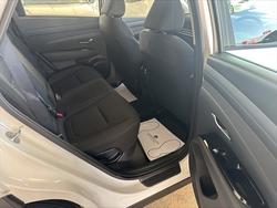 2025 HYUNDAI NX4 TUCSON NX4.V4 TUCSON 2.0P AT 2WD WHITE CREAM