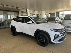 2025 HYUNDAI NX4 TUCSON NX4.V4 TUCSON 2.0P AT 2WD WHITE CREAM