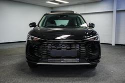 2025 MG
                ZS Essence