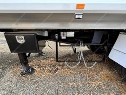 2025 RLB Enterprises By Sonnex 33 Foot Grain White