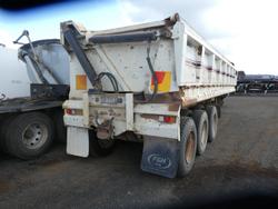 2005 J Smith & Sons Tri Axle Side Tipper