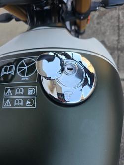 2025 Triumph SCRAMBLER 400 X GREEN