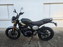 2025 Triumph SCRAMBLER 400 X GREEN