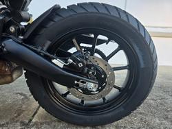 2025 Triumph SCRAMBLER 400 X GREEN