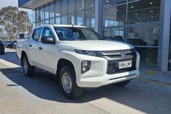 2021 Mitsubishi
                Triton GLX