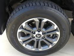 2022 Mitsubishi
Triton GLS