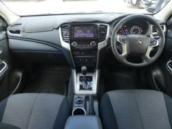 2022 Mitsubishi
Triton GLS