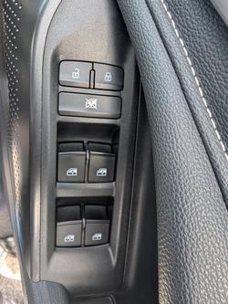2022 LDV D90 Executive