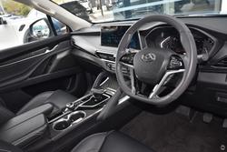 2022 LDV D90 Executive