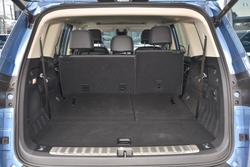 2022 LDV D90 Executive