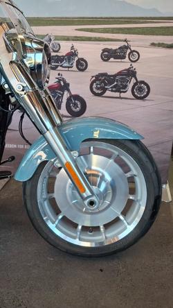 2024 Harley-davidson FLFBS FAT BOY S (114) SHARKSKIN BLUE