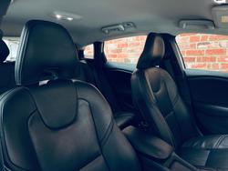 2016 Volvo V40 Cross Country D4 Luxury MY16 Crystal White