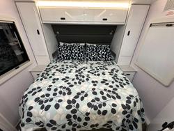 2025 JB Caravans Gator X 16'11 Fd