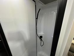 2025 JB Caravans Gator X 16'11 Fd