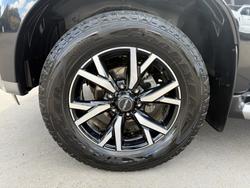 2021 Isuzu
                MU-X LS-T