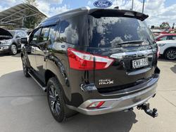2021 Isuzu
                MU-X LS-T