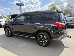 2021 Isuzu
                MU-X LS-T