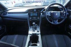 2017 Honda
                Civic VTi-L