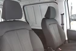 2025 Hyundai STARIA LOAD