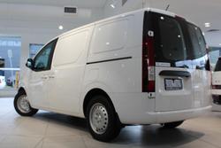 2025 Hyundai STARIA LOAD