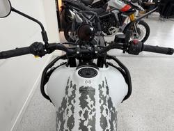 2025 Royal Enfield HIMALAYAN 450 White