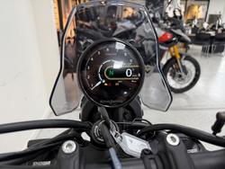 2025 Royal Enfield HIMALAYAN 450 White
