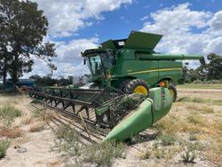 2013 John Deere S680 + 640D