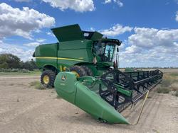 John Deere S680 + 640D
