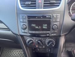 2015 Suzuki Swift GL FZ MY15 Snow White